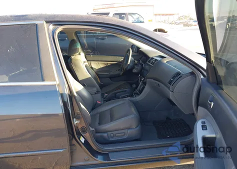 2005 Honda Accord 3.0 Ex из США, поврежденный, VIN 1HGCM668X5A011852